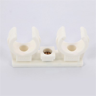 Крепление для труб 20-22 мм двойное с латунной втулкой М6 BIS 872002