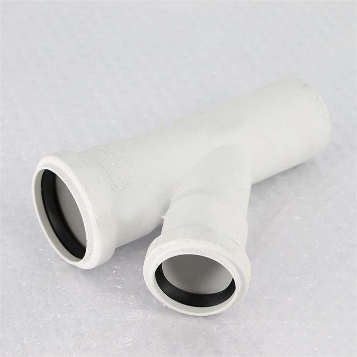 Тройник с резиновыми уплотнениями d50/40 45' RAUPIANO Plus 872324