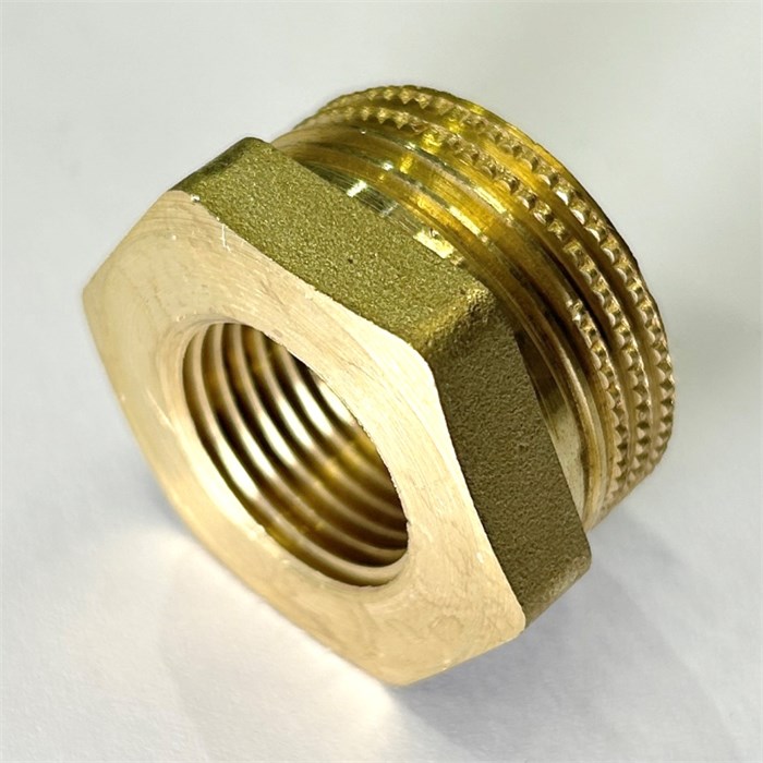 Футорка НВ 1" х 1/2" латунь 858602