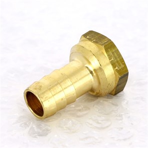 Штуцер В ROMA 15x1/2' 869198