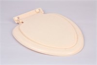 Сиденье для унитаза овал бежевое 370122